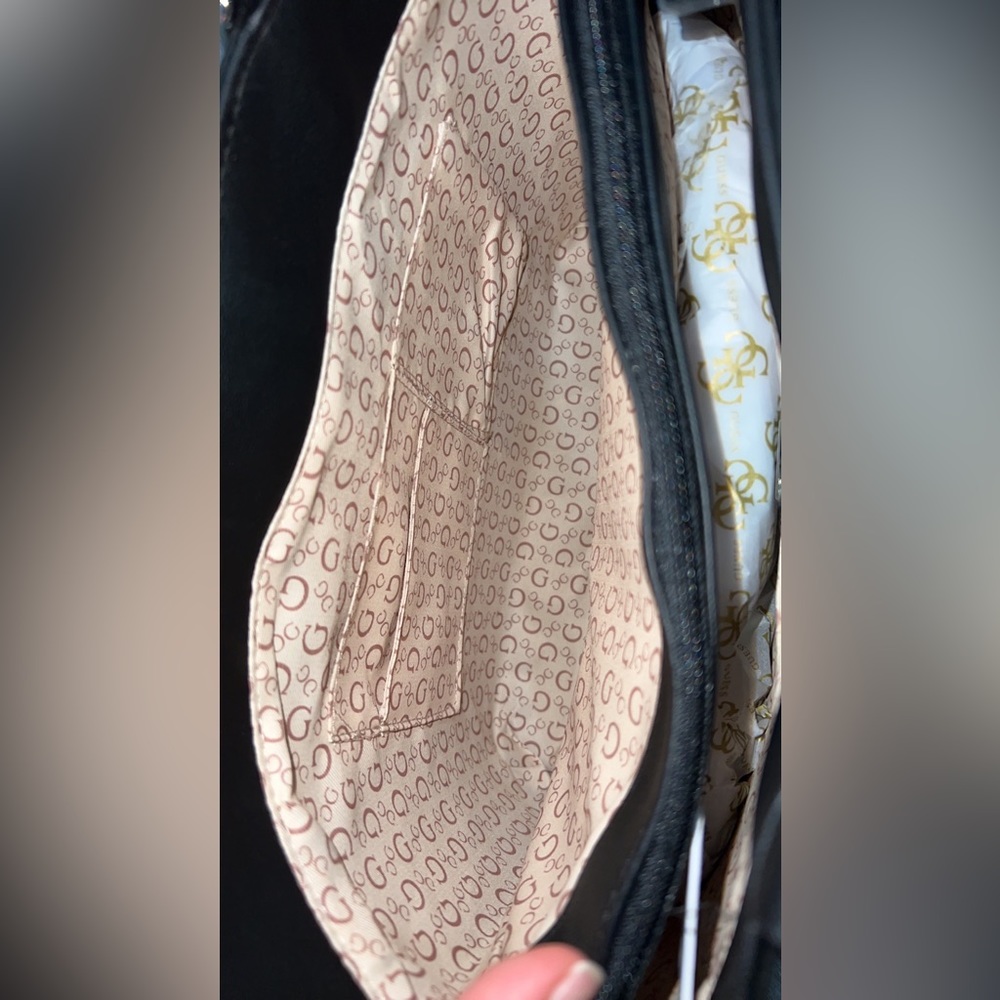 Guess bag - Picture 3 of 7